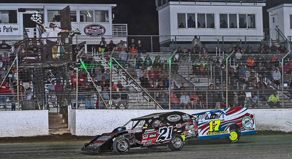 Horstman Grabs Run for the Rabbit, Cook Wins Mods and Conover Goes Back to Back in Thunderstocks at Limaland