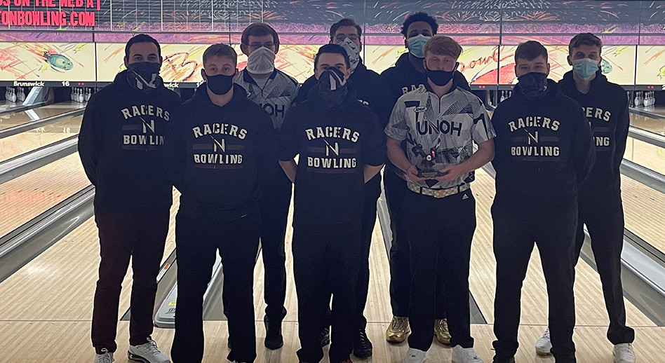 Bowling: Men Take 2nd, Women 5th at Raider Classic