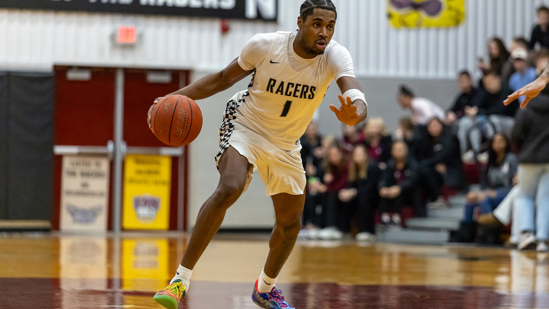 King Drops 34 but UNOH Loses at the Buzzer 86-84
