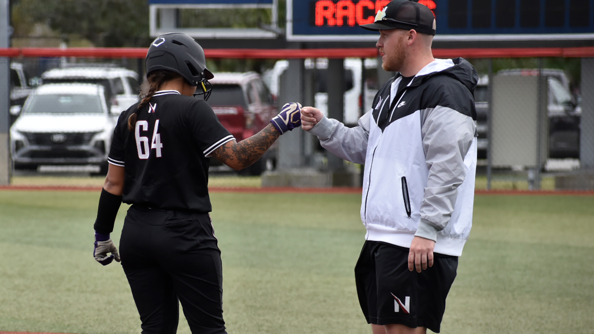 Racers, Jackets Split WHAC Doubleheader