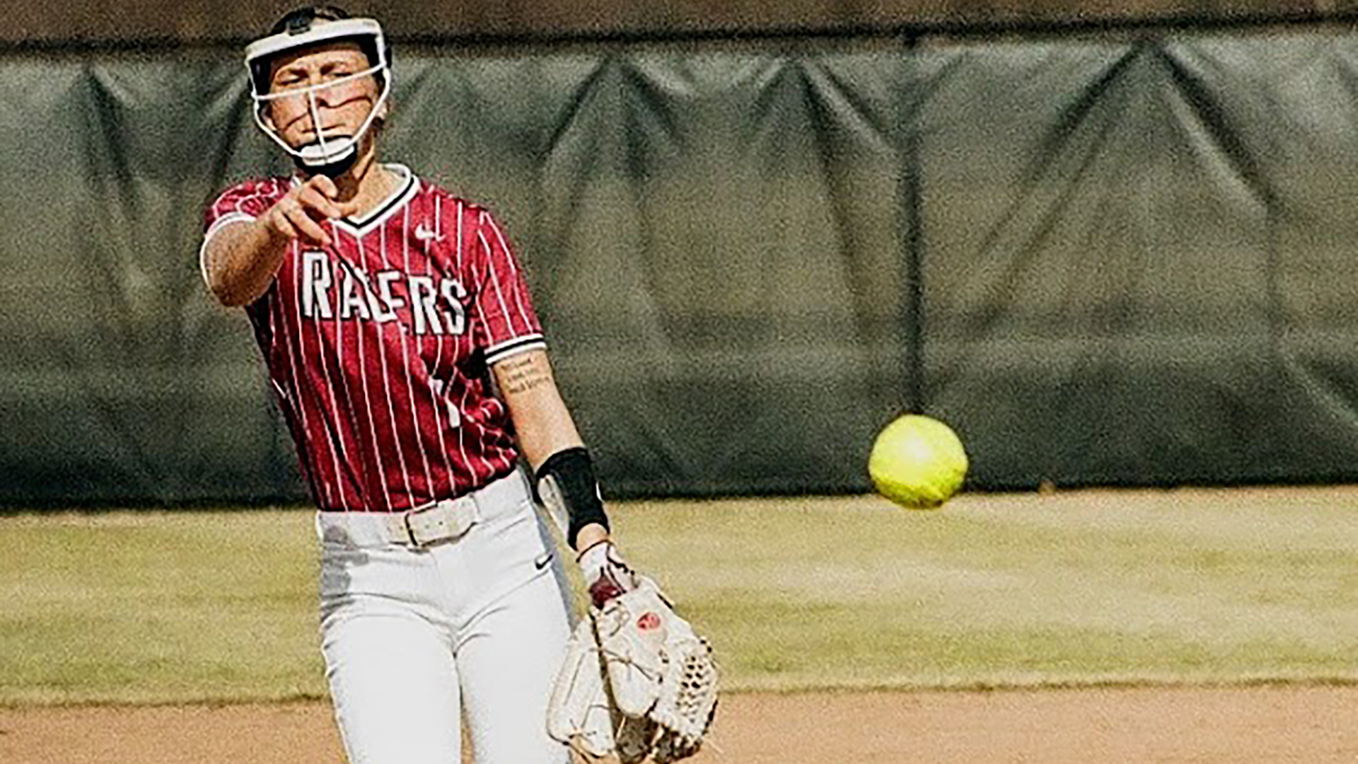 Softball Hangs Tough Against NCAA DI Detroit Mercy