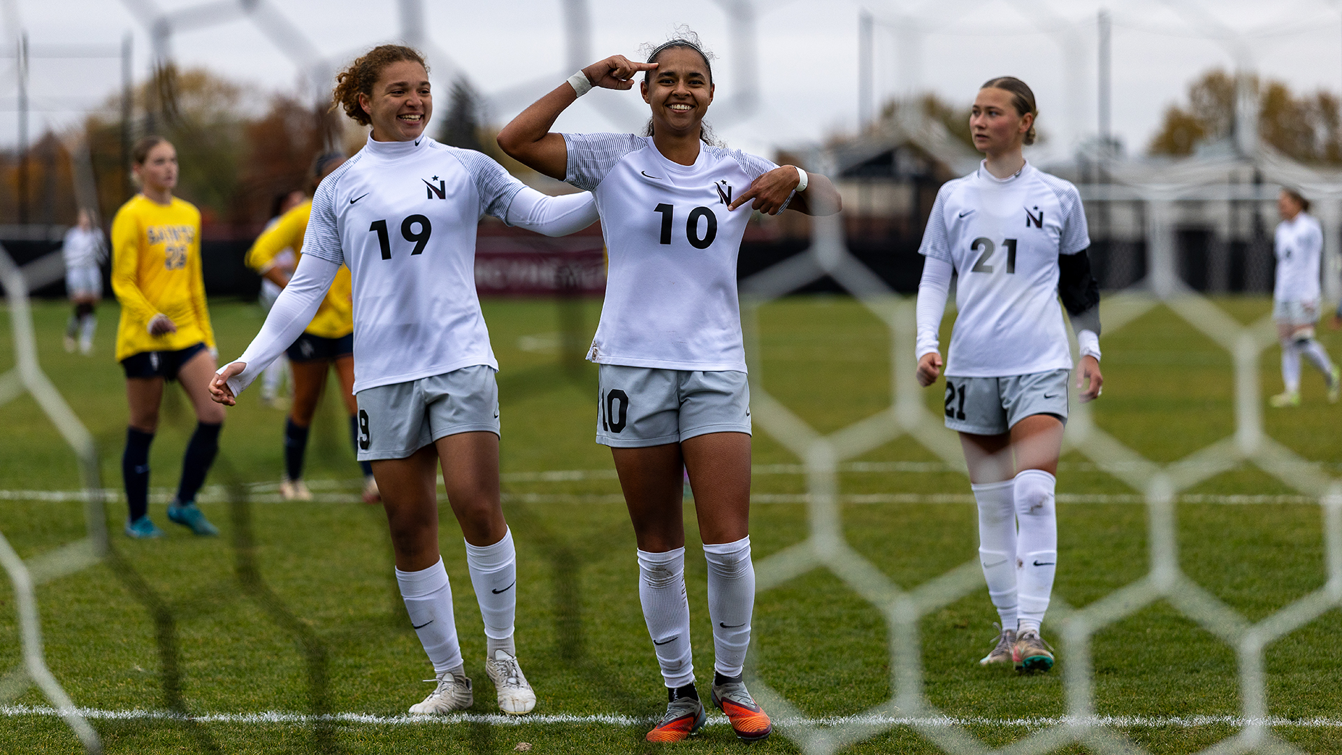 Racers Claim Spot in WHAC Championship with Win Over SHU